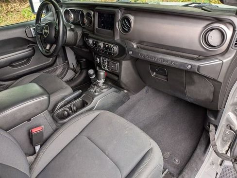 Certified 2021 Jeep Wrangler Unlimited Sport image 26