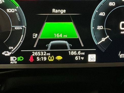 Used 2024 Audi Q8 e-tron Premium Plus w/ Premium Plus Package AWD/4WD image 14