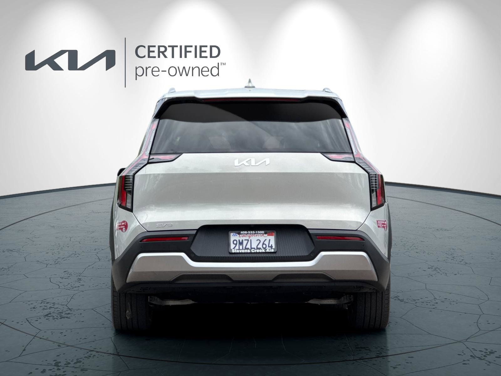 Certified 2024 Kia EV9 Wind AWD/4WD image 5
