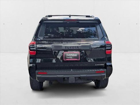 New 2025 Toyota 4Runner 4WD image 7