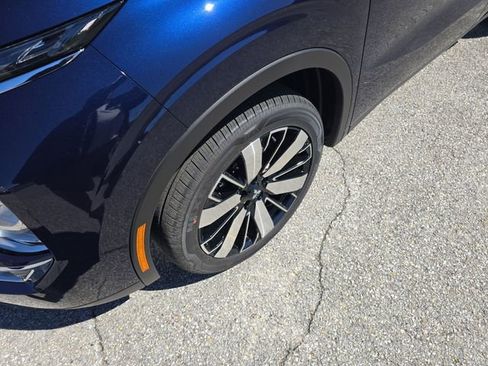 New 2026 Mitsubishi Outlander SE image 9