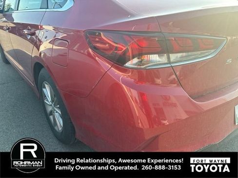 Used 2019 Hyundai Sonata ECO FWD image 8