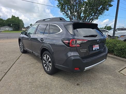 Used 2023 Subaru Outback Limited AWD/4WD image 7