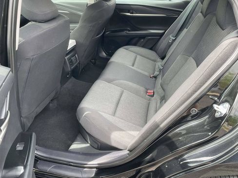Used 2025 Toyota Camry LE FWD image 10
