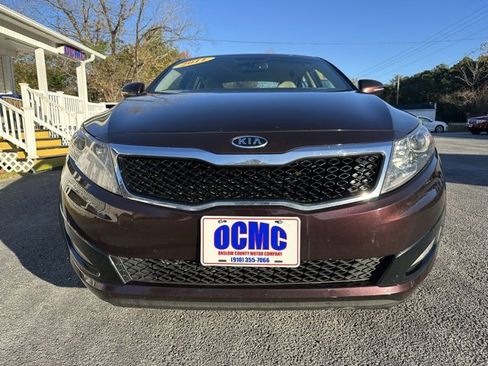 Used 2011 Kia Optima EX image 2