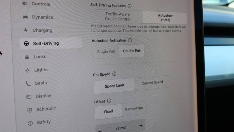 Used 2020 Tesla Model Y Performance AWD/4WD image 18