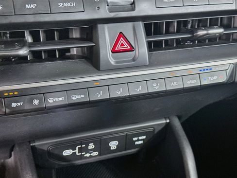 Used 2025 Kia K4 FWD image 23