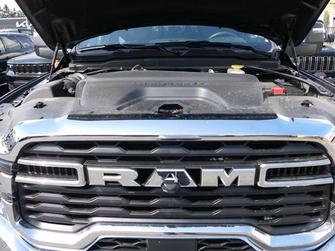New 2025 RAM 5500 Tradesman image 25