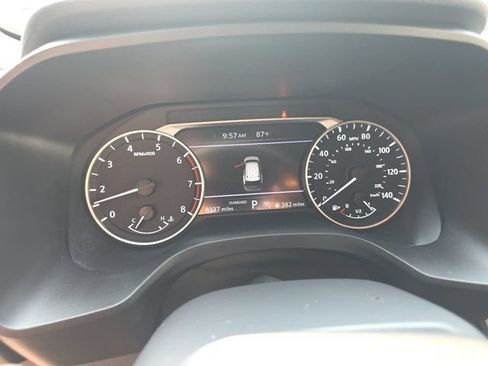 Used 2026 Nissan Rogue SV FWD image 12