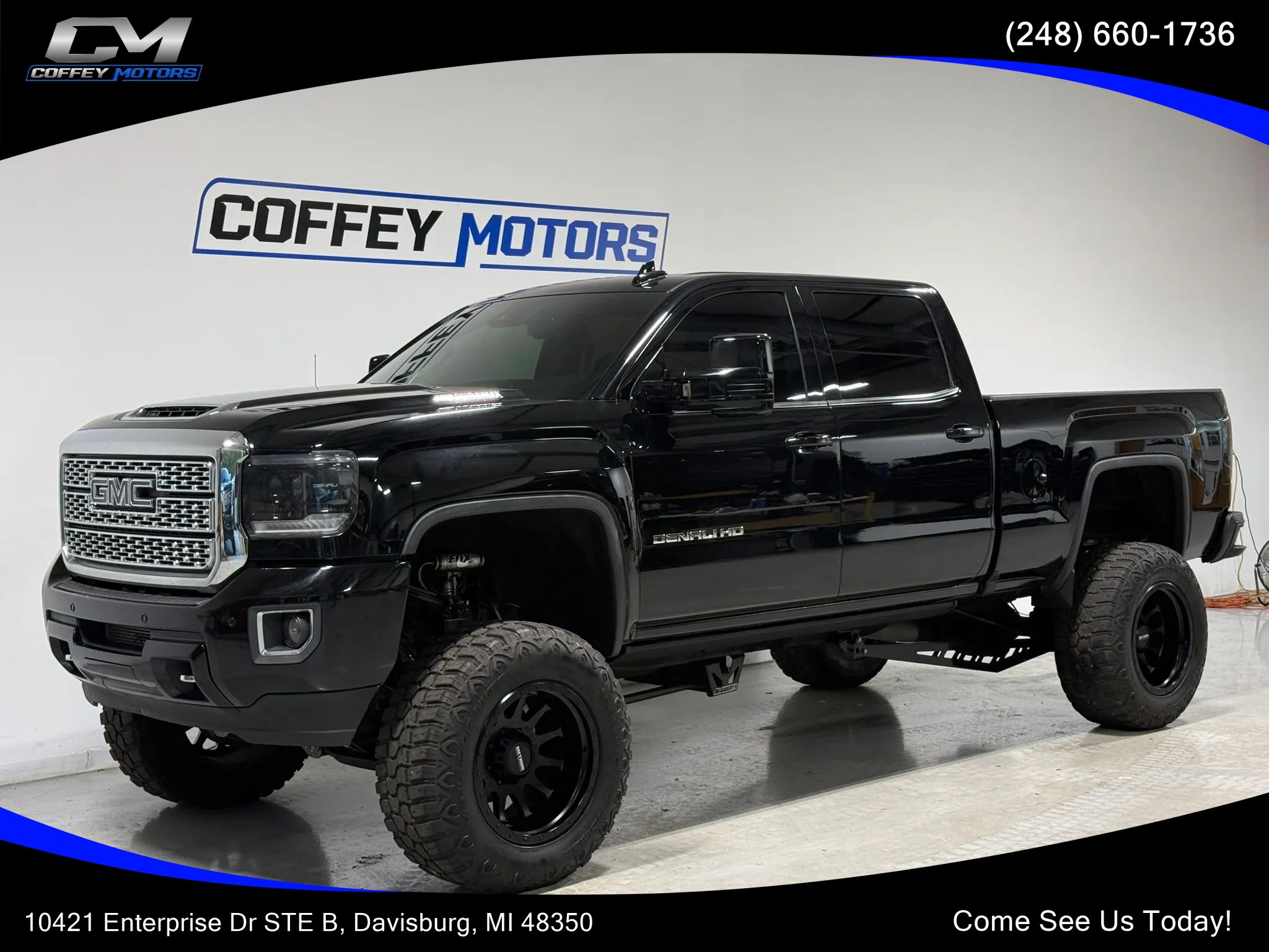 Used 2018 GMC Sierra 2500 Denali w/ Duramax Plus Package AWD/4WD image 1