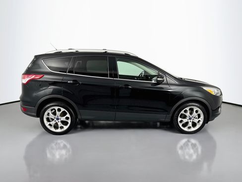 Used 2013 Ford Escape Titanium w/ Parking Technology Pkg FWD image 4