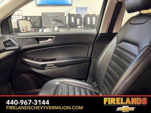 Used 2019 Ford Edge SEL w/ Equipment Group 201A image 13