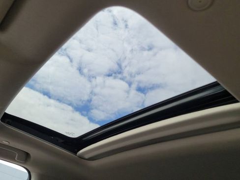 Used 2025 Honda CR-V EX image 31