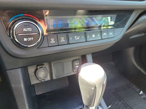 Used 2014 Toyota Corolla S w/ Driver Convenience Package FWD image 32