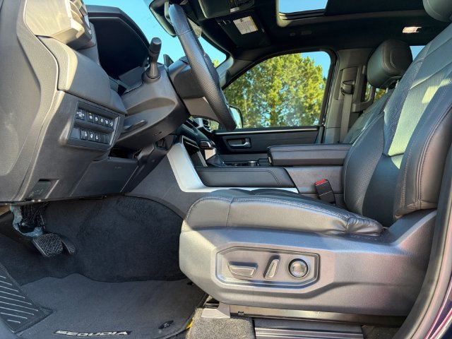 Used 2025 Toyota Sequoia Limited AWD/4WD image 14