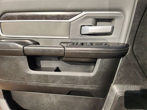 Used 2022 RAM 2500 Big Horn w/ Level C Equiment Group image 23