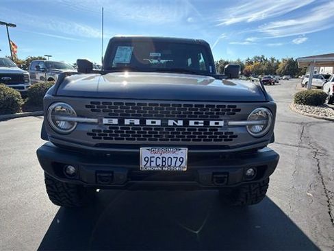 Used 2023 Ford Bronco Badlands image 8