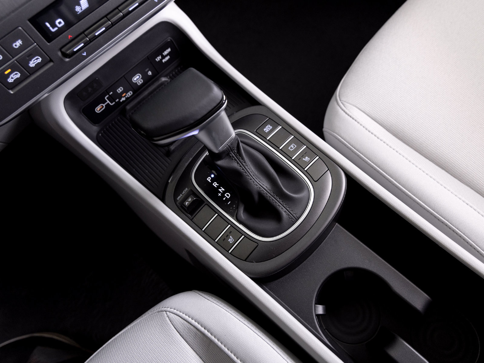 New 2027 Hyundai Kona SEL Sport FWD image 17
