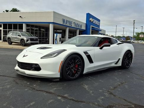 Used 2016 Chevrolet Corvette Z06 RWD image 3