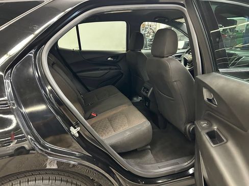 Used 2019 Chevrolet Equinox LT FWD image 14