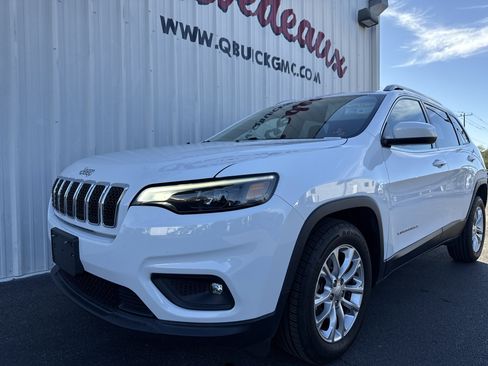 Used 2019 Jeep Cherokee Latitude w/ Popular Appearance Group image 5