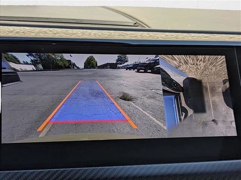 Used 2022 Audi e-tron GT Prestige image 14