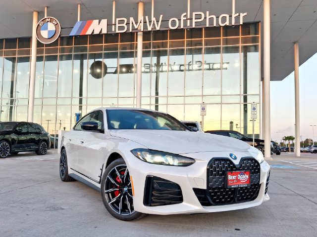 New 2026 BMW 430i xDrive w/ M Sport Package AWD/4WD image 1