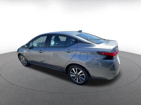 Used 2025 Nissan Versa SV FWD image 10