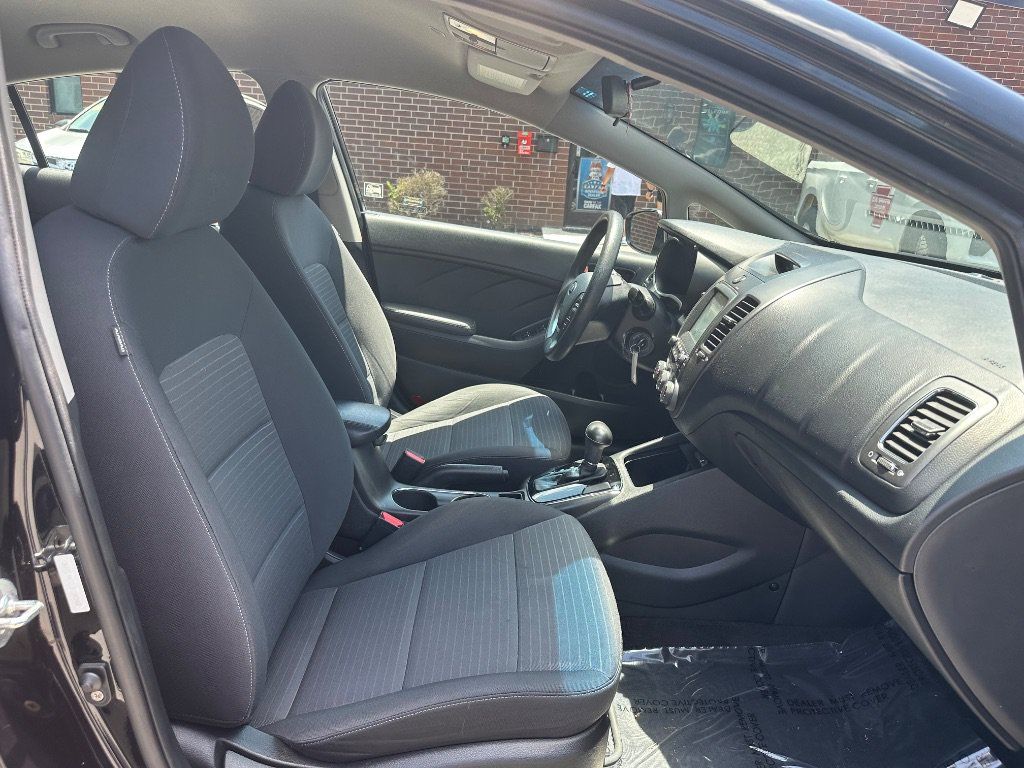 Used 2018 Kia Forte LX w/ LX Popular Package FWD image 18