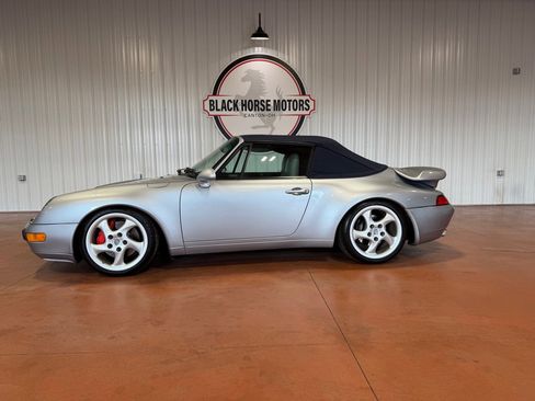 Used 1996 Porsche 911 Cabriolet image 3