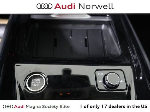 New 2026 Audi Q3 quattro 2.0T AWD/4WD image 3