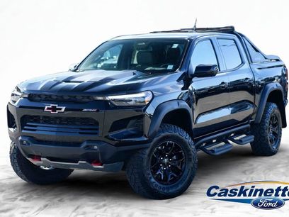 Used 2025 Chevrolet Colorado ZR2 w/ Midnight Edition