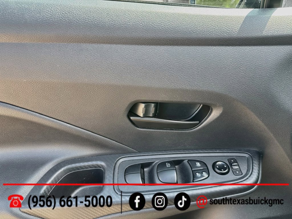 Used 2025 Nissan Versa S w/ Trunk Package FWD image 10