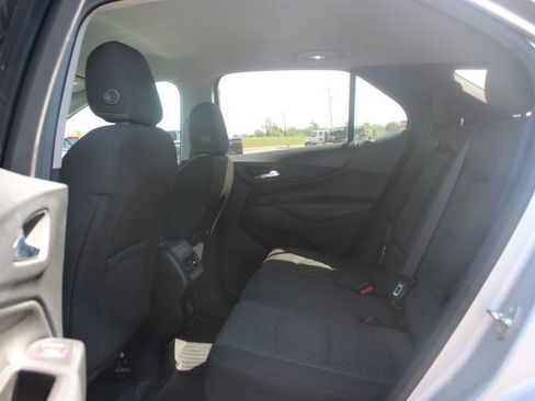 Used 2020 Chevrolet Equinox LT AWD/4WD image 18