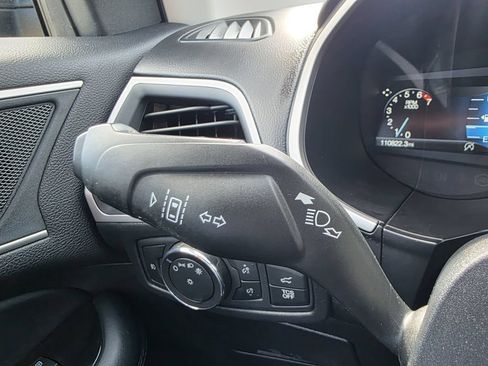 Used 2019 Ford Edge SEL w/ Equipment Group 201A AWD/4WD image 30