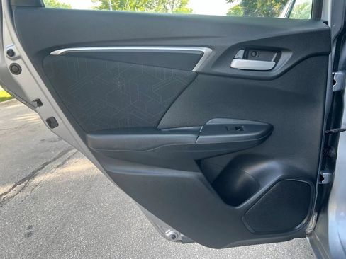 Used 2017 Honda Fit EX image 13