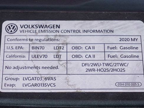 Used 2020 Volkswagen Atlas Cross Sport SE w/ Panoramic Sunroof Package image 40