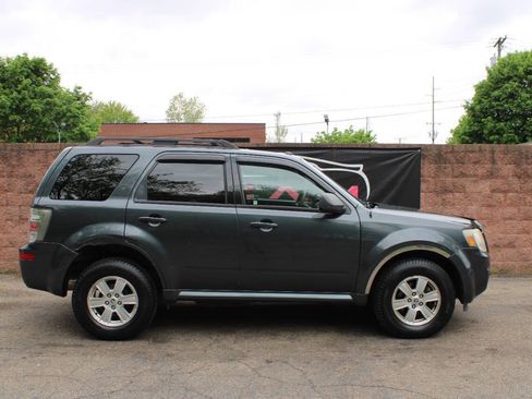 Used 2010 Mercury Mariner 2WD image 5