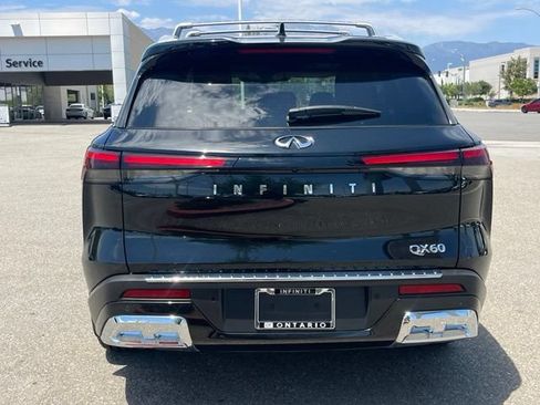 Certified 2022 INFINITI QX60 Sensory w/ Vision Package FWD image 8