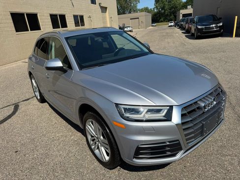 Used 2018 Audi Q5 2.0T Premium Plus w/ Premium Plus Package AWD/4WD image 13