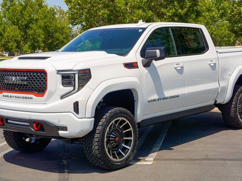 New 2025 GMC Sierra 1500 AT4 w/ AT4 Premium Package image 3