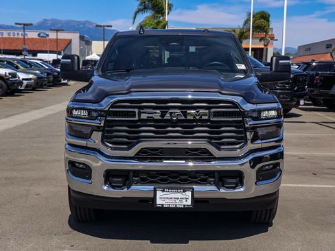 New 2026 RAM 2500 Tradesman AWD/4WD image 9