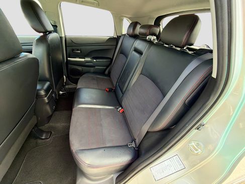 Used 2024 Mitsubishi Outlander Sport SE image 20