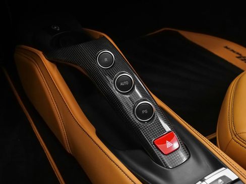 Used 2018 Ferrari 488 Spider RWD image 53