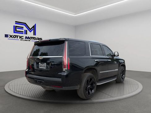 Used 2020 Cadillac Escalade 2WD image 5