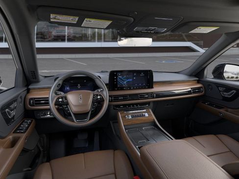 New 2026 Lincoln Aviator Reserve image 9