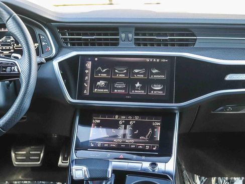 Used 2023 Audi RS 6 w/ Black Optic Package AWD/4WD image 13
