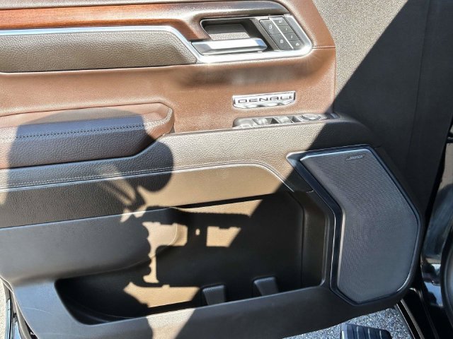 Used 2024 GMC Sierra 1500 Denali AWD/4WD image 19