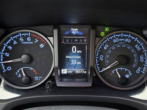 Used 2023 Toyota Tacoma TRD Off-Road w/ TRD Premium Off Road Package image 26