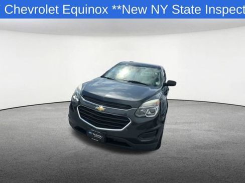 Used 2017 Chevrolet Equinox LS AWD/4WD image 3